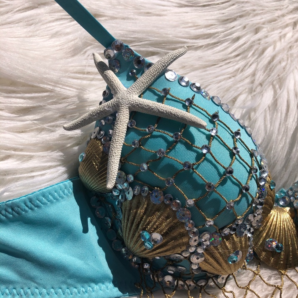 Custom made mermaid seashell bra - Picture 6 of 9